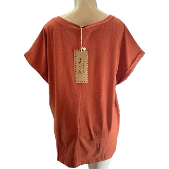 Sheryl Crow +2X Burnt Orange Got my 45 On Gutiar Graphic Rolled Short Sleeve Tee - Picture 4 of 6